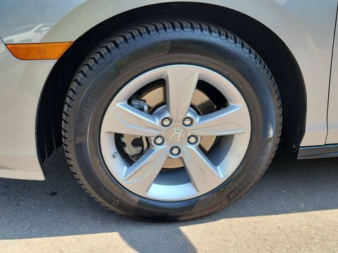 Used 2019 Honda Odyssey EX-L image 6