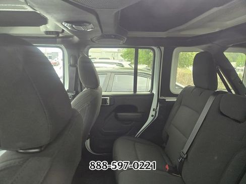 Used 2023 Jeep Wrangler Sport S AWD/4WD image 5