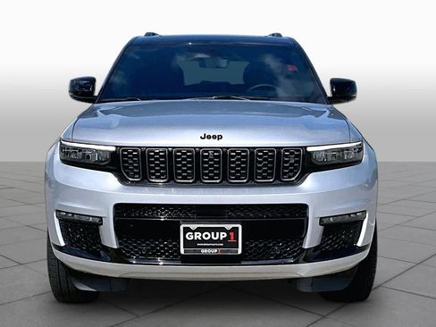Used 2025 Jeep Grand Cherokee L Summit AWD/4WD image 4