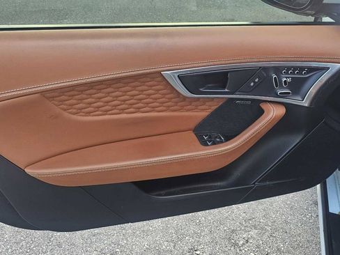 Used 2023 Jaguar F-TYPE Convertible image 9