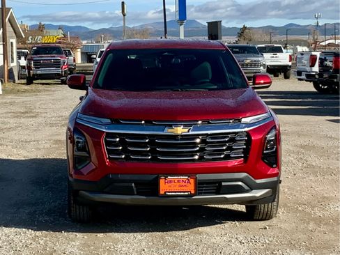 New 2026 Chevrolet Equinox LT image 8