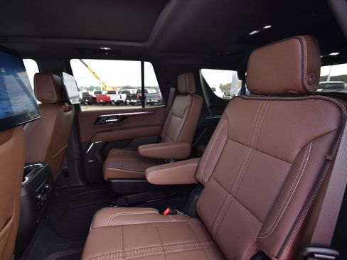 New 2026 Chevrolet Tahoe High Country image 12