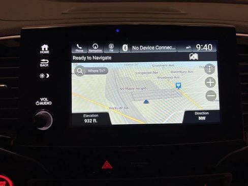 Used 2022 Honda Pilot Touring image 18