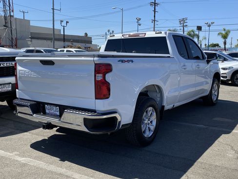 Used 2020 Chevrolet Silverado 1500 LT w/ Convenience Package image 8