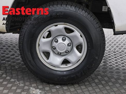 Used 2023 Toyota Tacoma SR RWD image 31