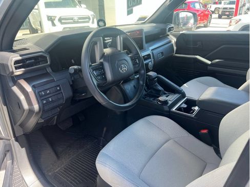 Used 2025 Toyota 4Runner SR5 AWD/4WD image 6