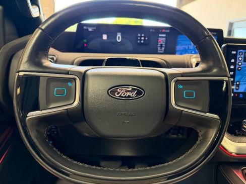 Used 2025 Ford Expedition Platinum w/ Stealth Performance Package AWD/4WD image 22