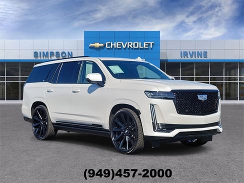 Used 2023 Cadillac Escalade Sport Platinum w/ LPO, ONYX Package image 1