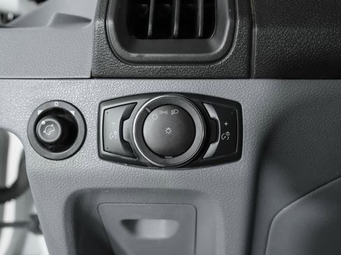 Used 2019 Ford Transit 250 148 Medium Roof image 33