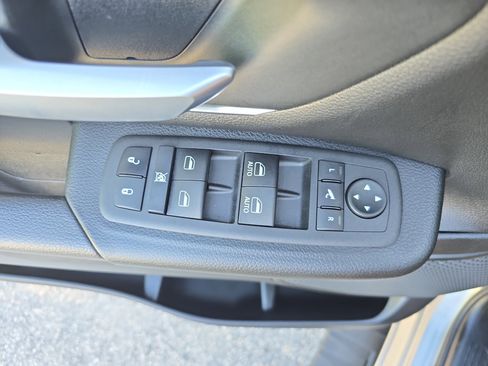 Used 2023 RAM 1500 Big Horn AWD/4WD image 24