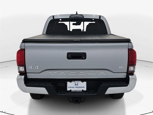 Used 2019 Toyota Tacoma SR5 image 7
