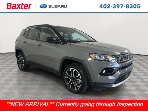 Used 2024 Jeep Compass Limited image 1