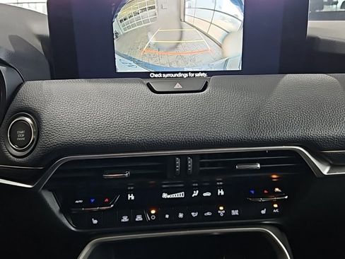 Used 2025 MAZDA CX-70 3.3 Turbo w/ Preferred Package image 31