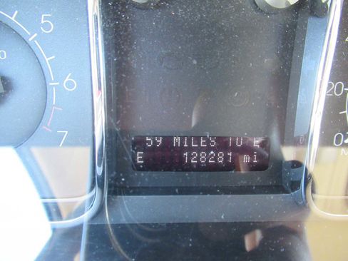 Used 2008 Lincoln MKX AWD image 30