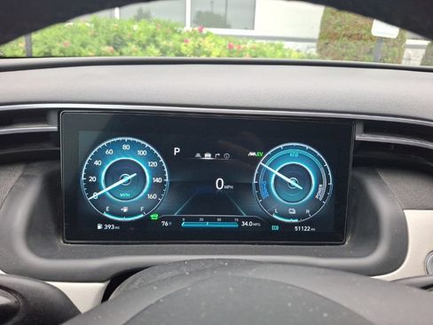 Used 2023 Hyundai Tucson Limited AWD/4WD image 4