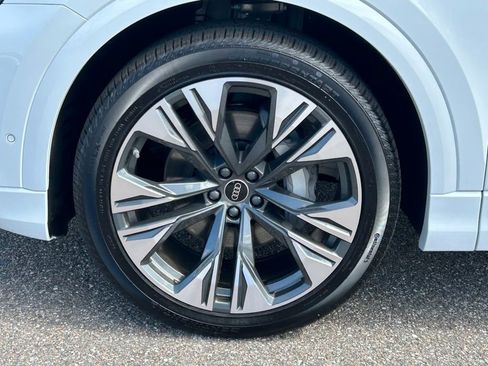 New 2026 Audi Q8 Premium Plus AWD/4WD image 43