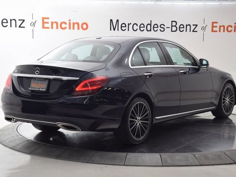 Used 2019 Mercedes-Benz C 300 Sedan image 6