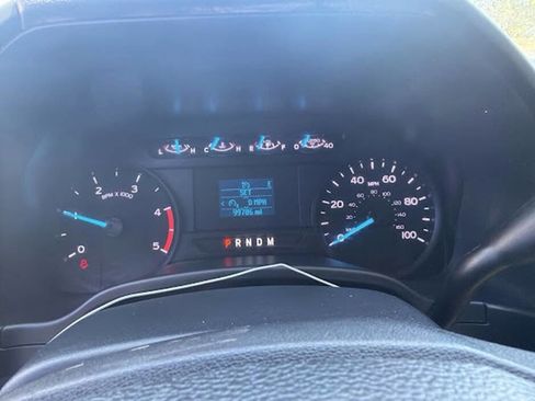 Used 2022 Ford F250 XL w/ Power Equipment Group image 12