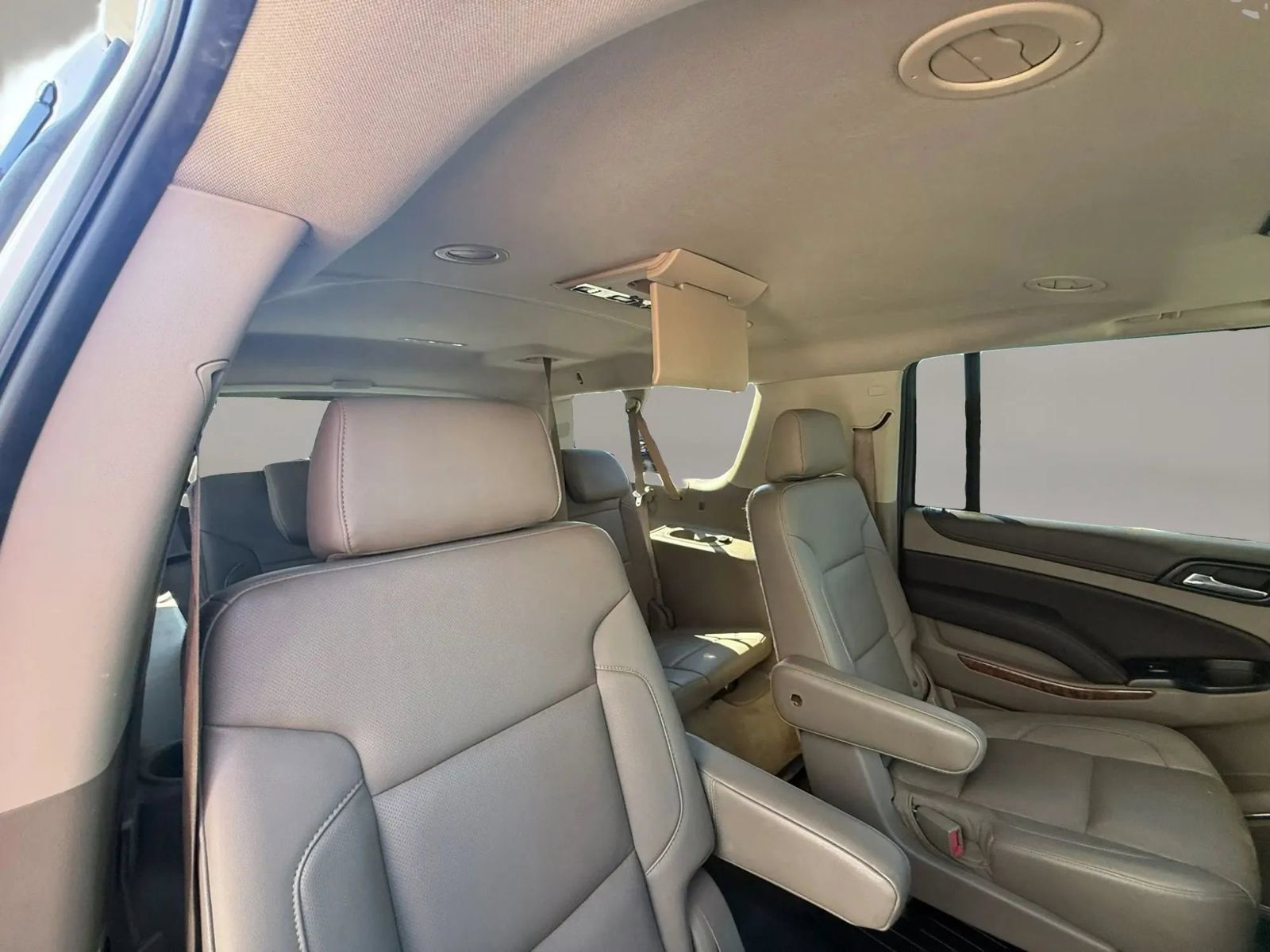 Used 2015 Chevrolet Suburban LTZ AWD/4WD image 51