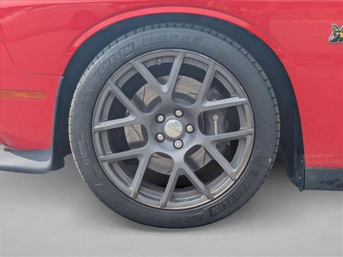 Used 2016 Dodge Challenger R/T Scat Pack RWD image 25