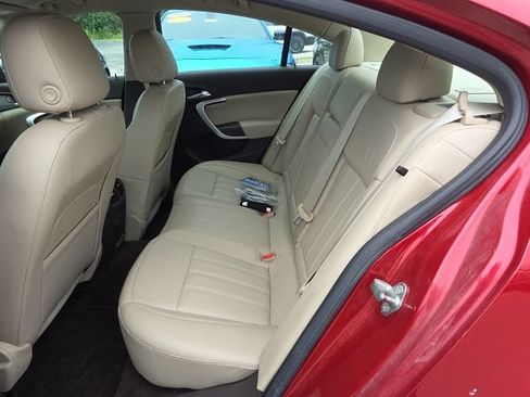 Used 2015 Buick Regal FWD image 5