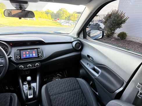 Used 2021 Nissan Kicks S FWD image 23