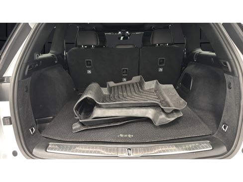 Used 2024 Jeep Grand Cherokee Summit AWD/4WD image 27