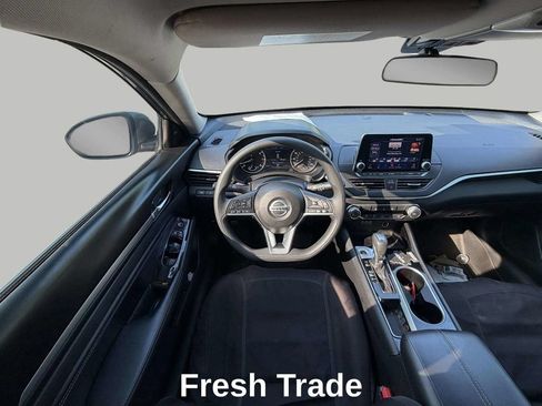 Used 2021 Nissan Altima 2.5 SV FWD image 10