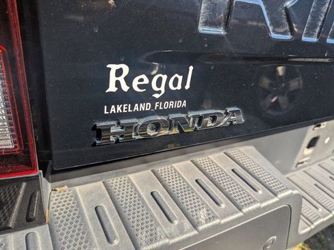 Used 2024 Honda Ridgeline Black Edition image 9