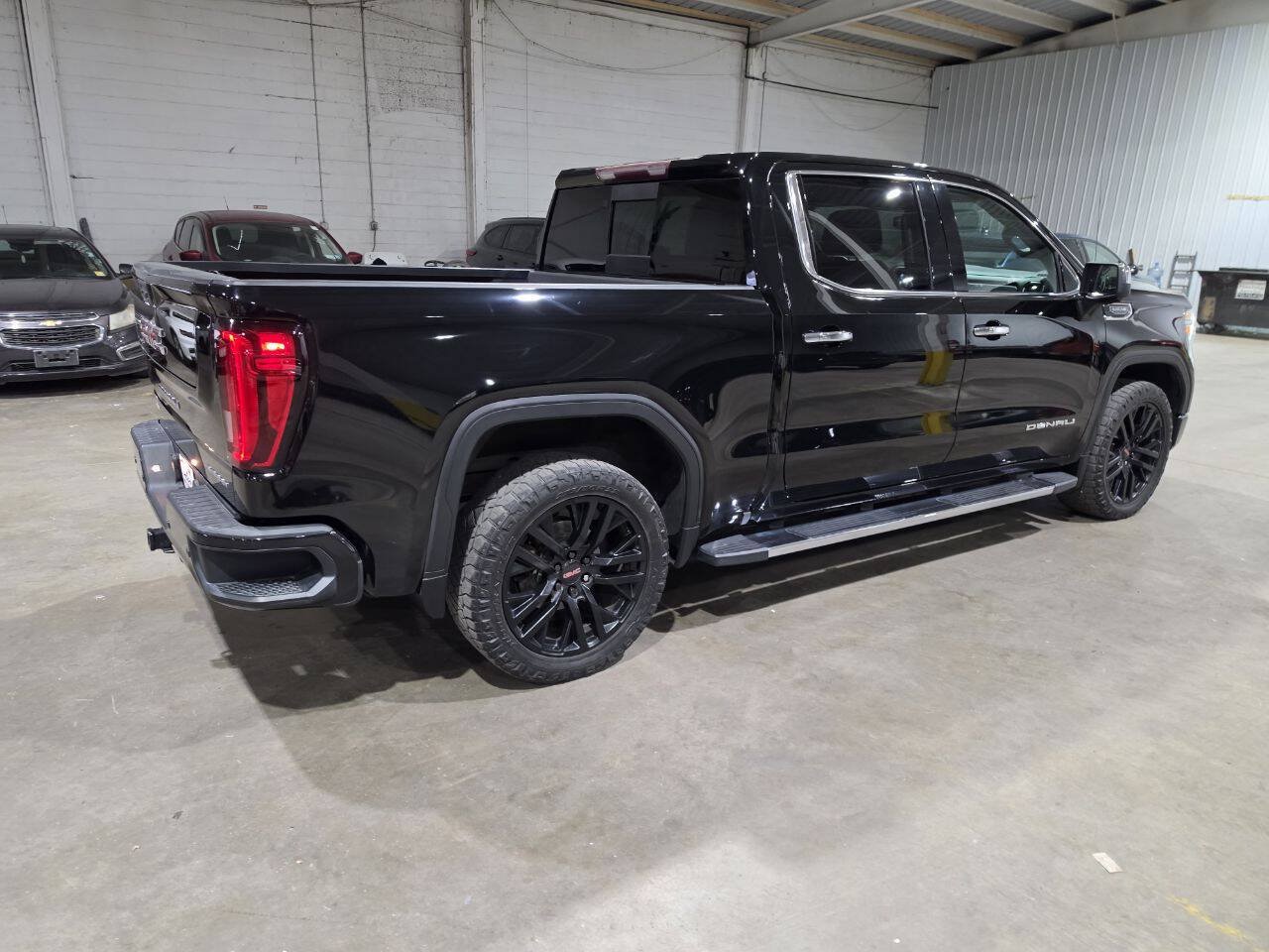 Used 2019 GMC Sierra 1500 Denali w/ Driver Alert Package II AWD/4WD image 15