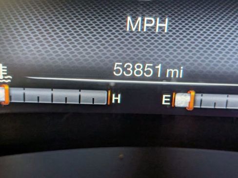 Used 2021 Jeep Renegade Latitude w/ Convenience Group image 18