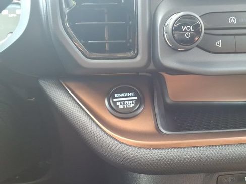 Certified 2024 Ford Bronco Sport Outer Banks w/ Tech Package AWD/4WD image 22