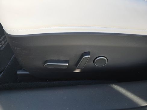 Used 2022 Tesla Model 3 Long Range image 15