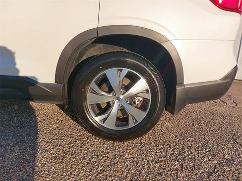 Certified 2025 Subaru Ascent Premium image 32