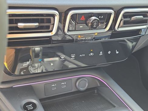 New 2026 Nissan Sentra SV w/ SV Convenience Package image 23