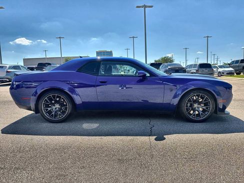 Used 2020 Dodge Challenger SRT Hellcat Redeye RWD image 10