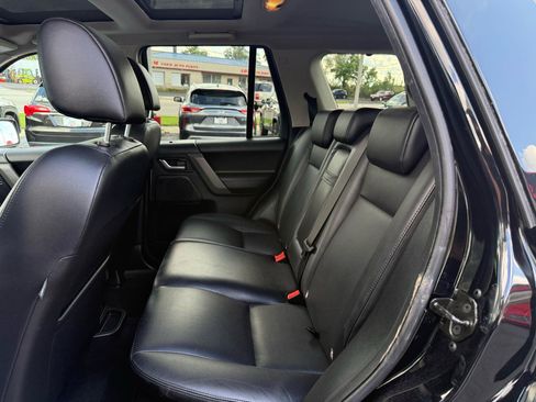 Used 2008 Land Rover LR2 SE AWD/4WD image 10