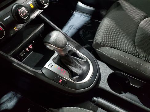 Used 2021 Kia Forte LXS image 32