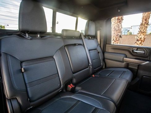 Used 2021 GMC Sierra 3500 Denali w/ Denali Ultimate Package image 16