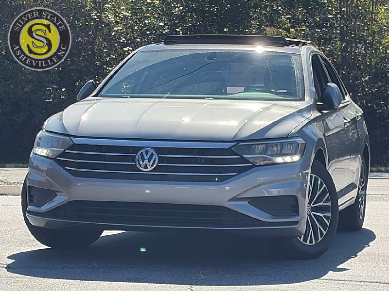 Used 2019 Volkswagen Jetta SE FWD image 1