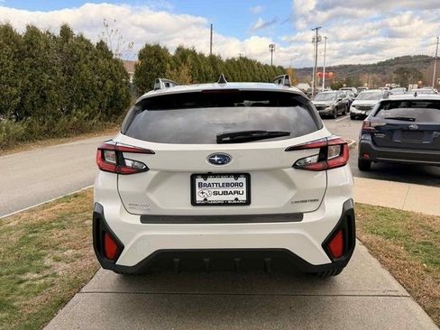 New 2025 Subaru Crosstrek 2.5i Premium image 5