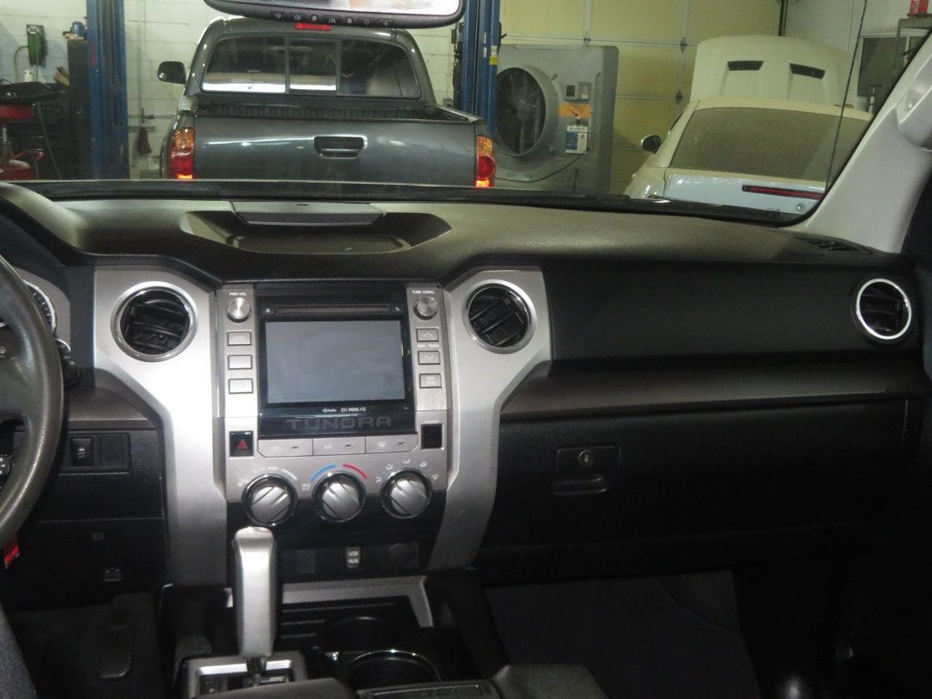 Used 2014 Toyota Tundra SR5 w/ SR5 Upgrade Package RWD image 38