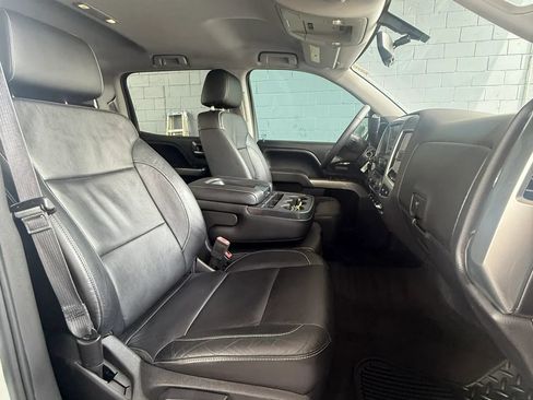Used 2017 Chevrolet Silverado 1500 LT w/ Texas Edition RWD image 16