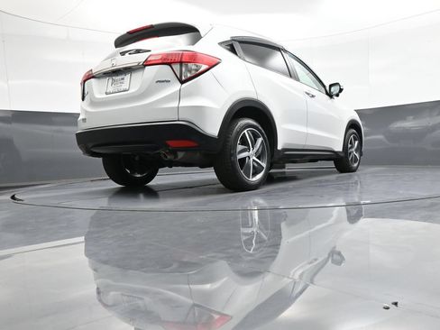 Used 2021 Honda HR-V EX-L image 29