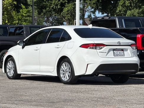 Certified 2024 Toyota Corolla LE w/ LE Convenience Package FWD image 5