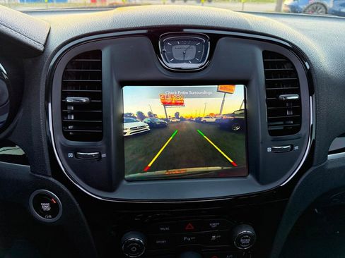 Used 2023 Chrysler 300 S image 18