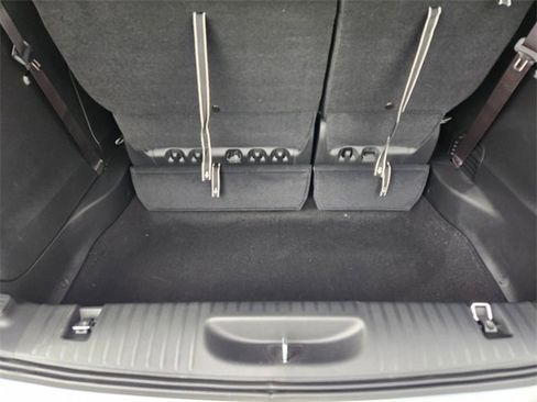 New 2025 Chrysler Pacifica Select image 21