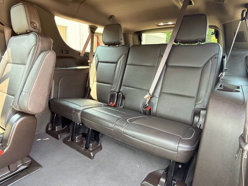 Used 2022 GMC Yukon XL Denali image 21