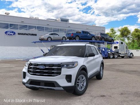 New 2026 Ford Explorer Active AWD/4WD image 2