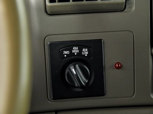 Used 2000 Ford F350 Lariat image 29